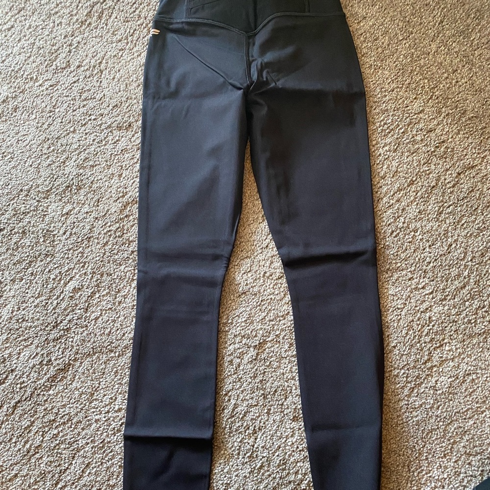 Fabletics motion 365 legging